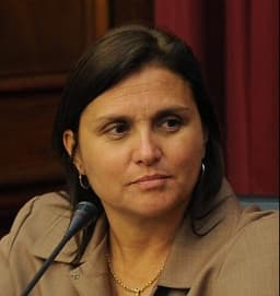 Retrato de Marisol Pérez Tello